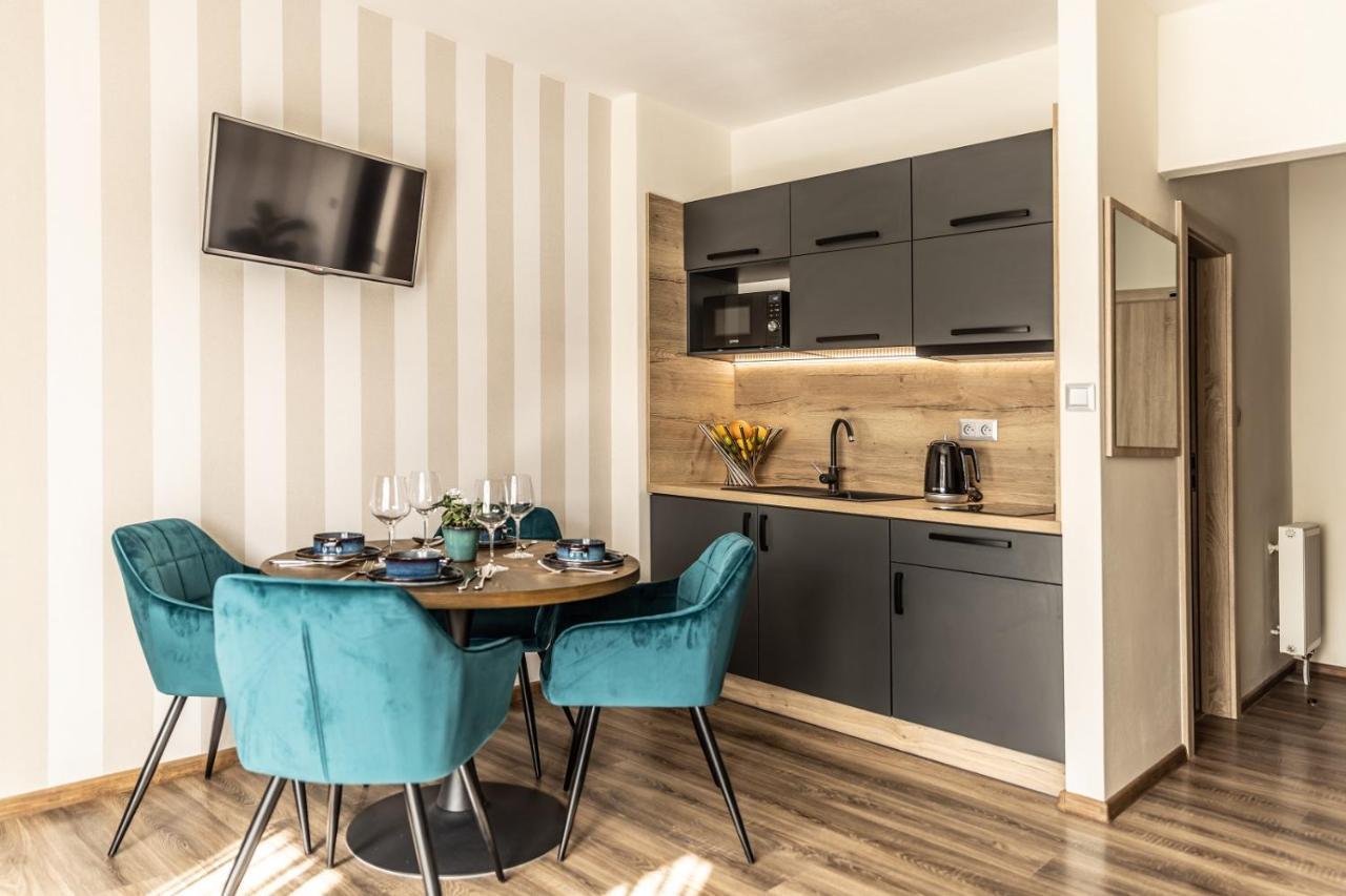 Hotel Demanova Apartments - Dependance Liptovský Mikuláš Εξωτερικό φωτογραφία
