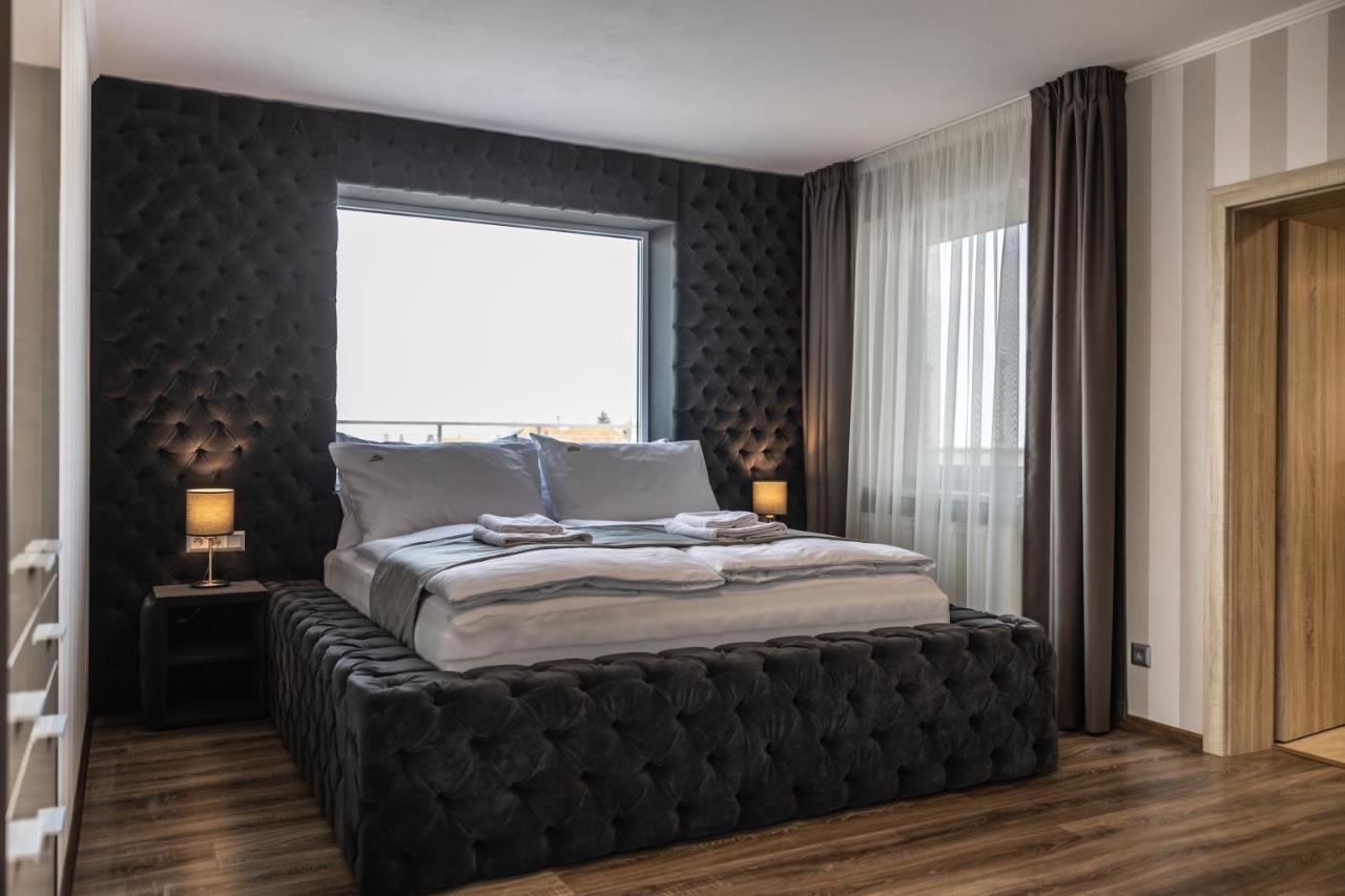 Hotel Demanova Apartments - Dependance Liptovský Mikuláš Εξωτερικό φωτογραφία
