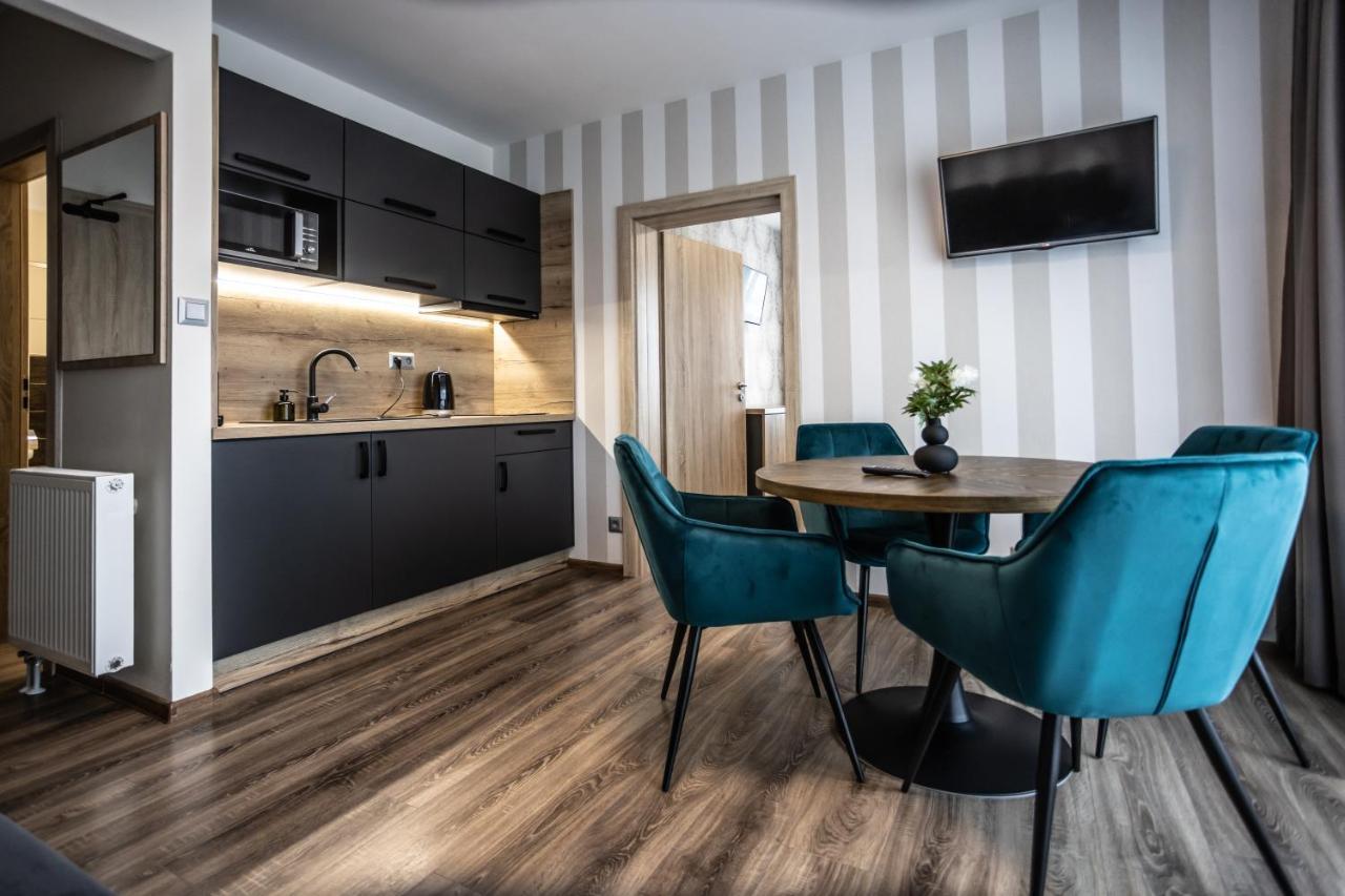 Hotel Demanova Apartments - Dependance Liptovský Mikuláš Εξωτερικό φωτογραφία