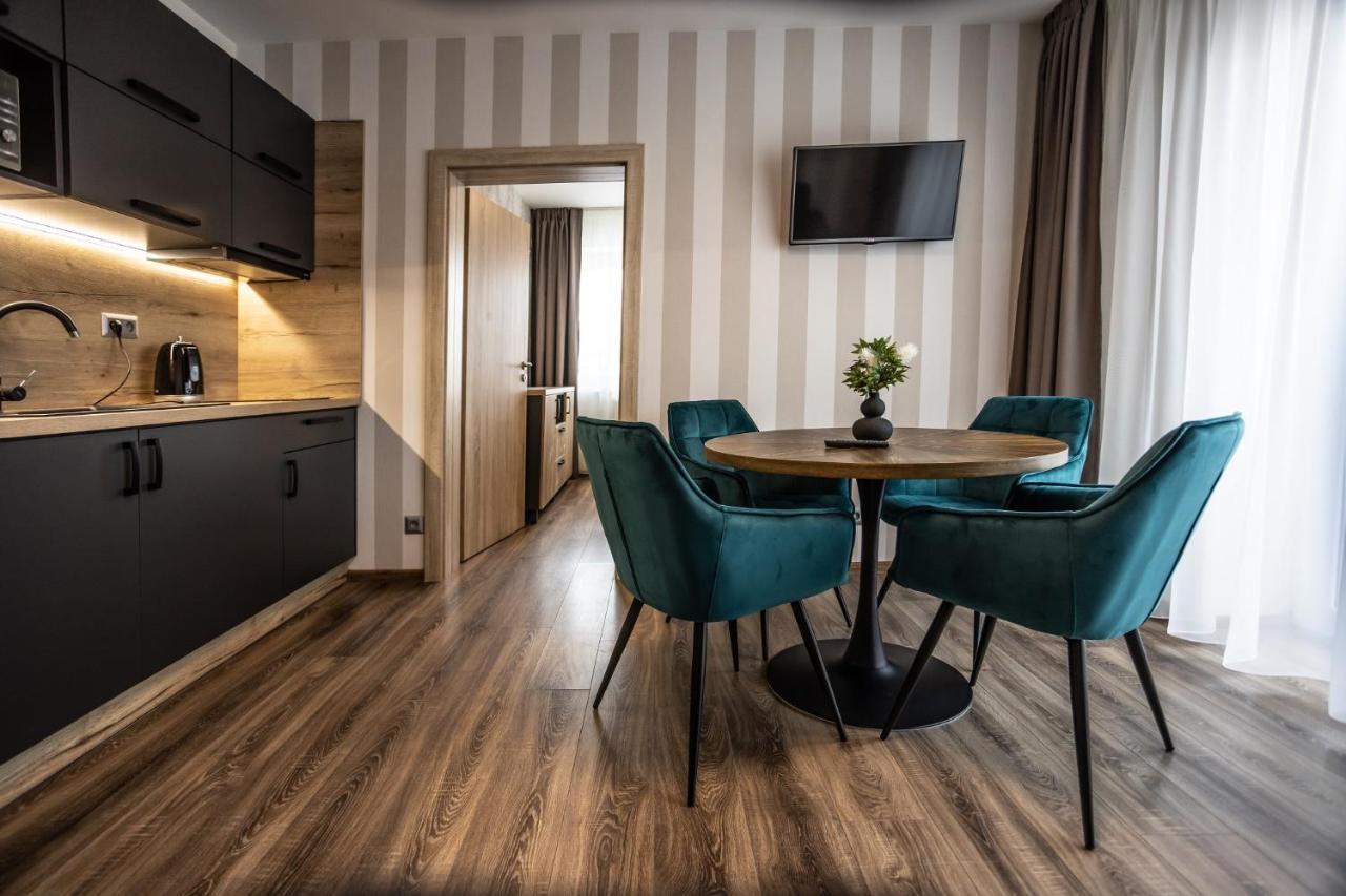 Hotel Demanova Apartments - Dependance Liptovský Mikuláš Εξωτερικό φωτογραφία